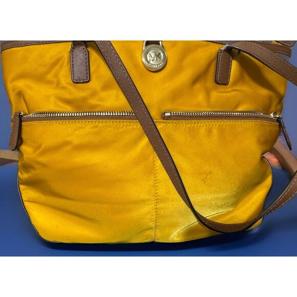 MICHAEL KORS "Kempton" Yellow Nylon Brown Leather Trims Shopper Tote Bag - Picture 2 of 7